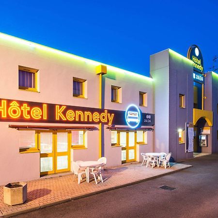 Hotel Kennedy Parc Des Expositions Tarbes Exterior foto